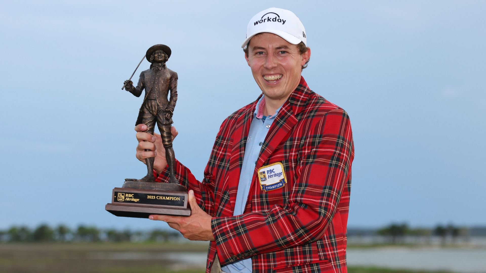 Matt Fitzpatrick RBC Champion with trophy made by Malcolm DeMille